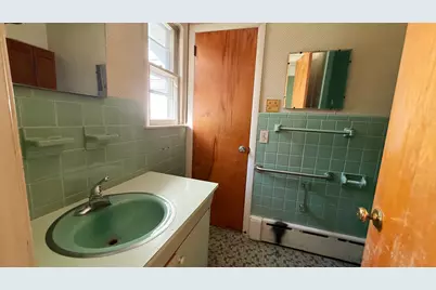 144 General Patton Drive, Naugatuck, CT 06770 - Photo 14