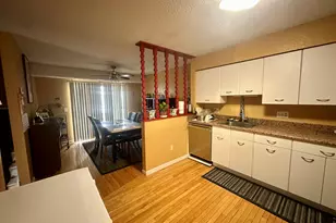 43 Peddlars Dr, Branford, CT 06405 - Photo 2