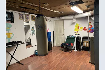 21 Trinity Street, New Britain, CT 06051 - Photo 10