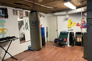 21 Trinity St, New Britain, CT 06051 - Photo 10