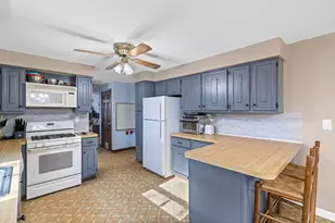 63 Burr Rd, Haddam, CT 06441 - Photo 22