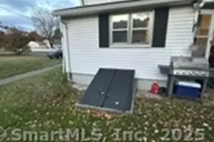 20 Manning Rd, Enfield, CT 06082 - Photo 8