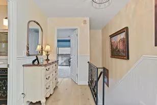 376 Knapps Hwy, Fairfield, CT 06825 - Photo 10