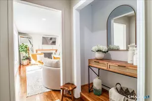 46 White Birch Rd, Ridgefield, CT 06877 - Photo 2