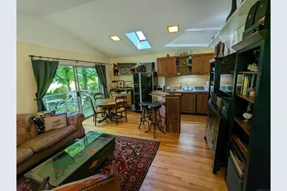 3 Wild Rose Lane #Cottage, Darien, CT 06820 - Photo 4