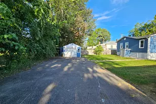 619 Birdseye St, Stratford, CT 06615 - Photo 4