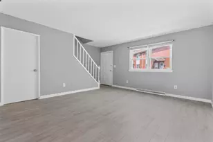 75 Saltonstall Pkwy, East Haven, CT 06512 - Photo 4