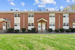 75 Saltonstall Pkwy, East Haven, CT 06512 - Photo 24