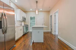 414 Wood Ave, Bridgeport, CT 06605 - Photo 4