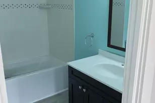 264 Broad St, Meriden, CT 06450 - Photo 18