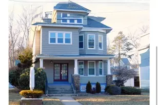 264 Broad St, Meriden, CT 06450 - Photo 2