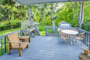 32 Yale Ave, Middlebury, CT 06762 - Photo 16