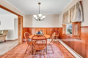 2 Old Grays Bridge Rd, Brookfield, CT 06804 - Photo 6