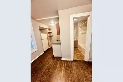 90 East Elm Street, Torrington, CT 06790 - Photo 4