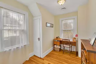 264 Curtis St, Meriden, CT 06450 - Photo 20