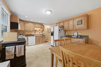 13 Plaza Street, Brooklyn, CT 06234 - Photo 6