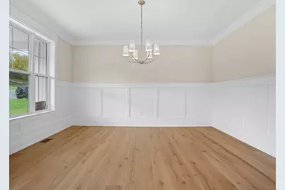 167 Willow Creek Estates Drive, Southbury, CT 06488 - Photo 8