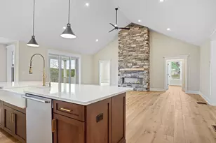 167 Willow Creek Estates Dr, Southbury, CT 06488 - Photo 12