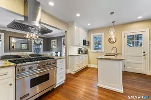 157 Four Mile Rd, West Hartford, CT 06107 - Photo 8