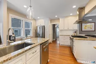 157 Four Mile Rd, West Hartford, CT 06107 - Photo 12