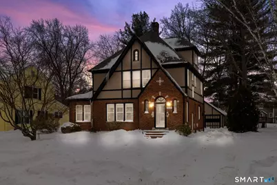 157 Four Mile Road, West Hartford, CT 06107 - Photo 4