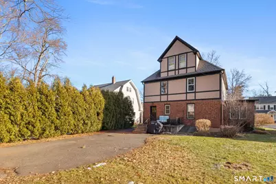 157 Four Mile Road, West Hartford, CT 06107 - Photo 6