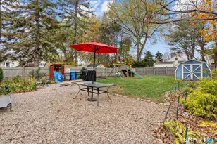 64 Douglass Rd, Bristol, CT 06010 - Photo 38