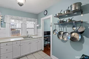 64 Douglass Rd, Bristol, CT 06010 - Photo 20