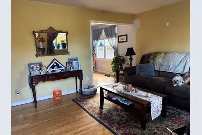 25 Beechwood Drive, Ansonia, CT 06401 - Photo 2