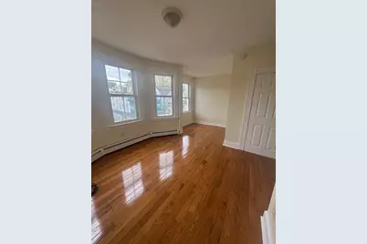 1020 Hancock Avenue #2nd, Bridgeport, CT 06605 - Photo 4