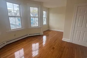 1020 Hancock Ave, Bridgeport, CT 06605 - Photo 4