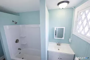 21 Pearl St, Torrington, CT 06790 - Photo 4