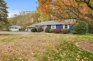 5 Maher Dr, Norwalk, CT 06850 - Photo 2