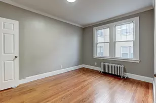 102 Thomaston St, Hartford, CT 06112 - Photo 10