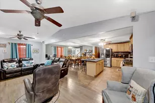 65 Clearview Dr, Bridgeport, CT 06606 - Photo 24