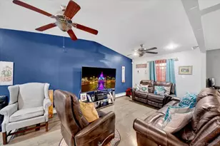 65 Clearview Dr, Bridgeport, CT 06606 - Photo 20