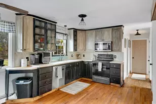 29 Oxbow Ln, North Branford, CT 06472 - Photo 8