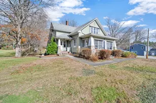 115 W Stafford Rd, Stafford, CT 06076 - Photo 1