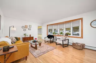 16 Thornton Dr, Newington, CT 06111 - Photo 6