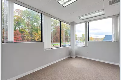 72 Queen Street #B, Southington, CT 06489 - Photo 28