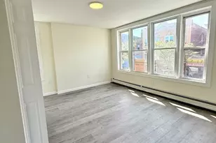 642 Park St, Hartford, CT 06106 - Photo 12