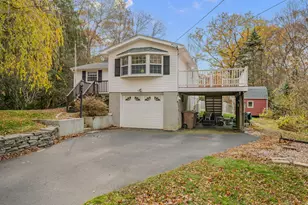 25 Marion Dr, East Lyme, CT 06333 - Photo 2