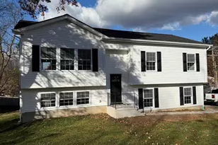 683 Pine St, Bristol, CT 06010 - Photo 2