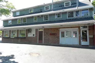 8 Burnham St, Plymouth, CT 06786 - Photo 1