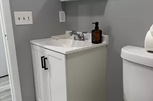 468 Colorado Ave, Bridgeport, CT 06605 - Photo 6