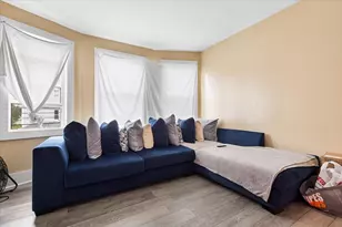 205 Smith St, Bridgeport, CT 06607 - Photo 16