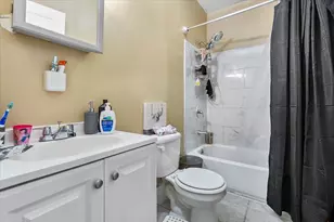 205 Smith St, Bridgeport, CT 06607 - Photo 24