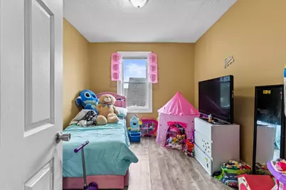 205 Smith Street, Bridgeport, CT 06607 - Photo 20