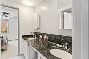 64 Greenwich Way, Milford, CT 06460 - Photo 22