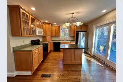 229 Jerome Avenue, Burlington, CT 06013 - Photo 4